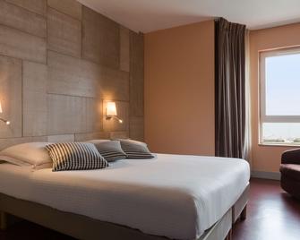 ذي أوريجينالز بوتيك، أوتل أليزيه - إفيان-ليه-بان - غرفة نوم