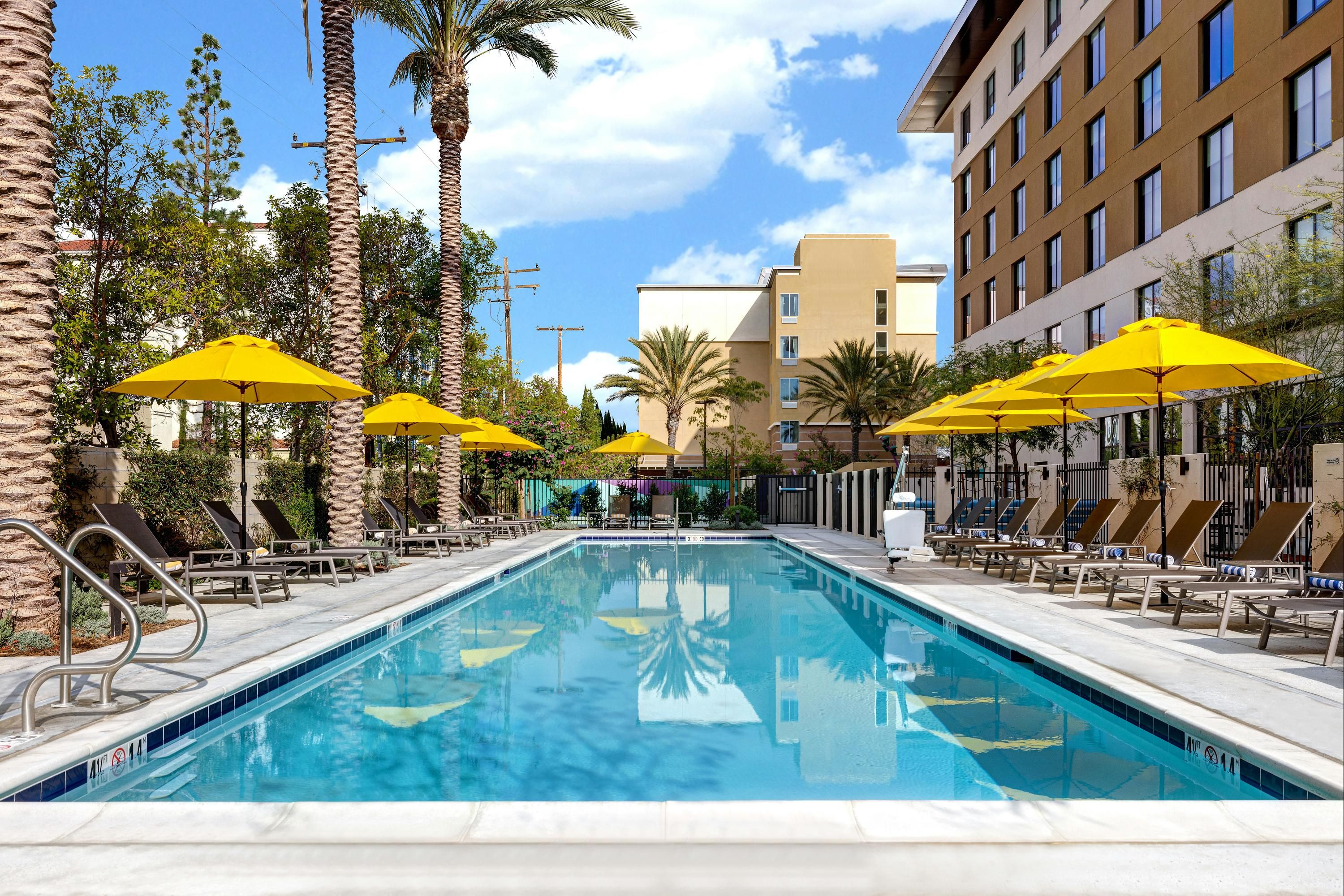 Home2 Suites by Hilton Anaheim Resort - Anaheim - Pool