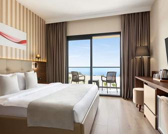 Ramada by Wyndham Cesme - Çeşme - Yatak Odası