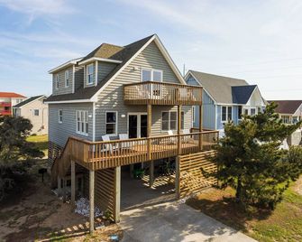 Salty Vibes/2 Blocks to Beach/Close Beach Access/Wright Memorial & Ocean Views - Kill Devil Hills - Building