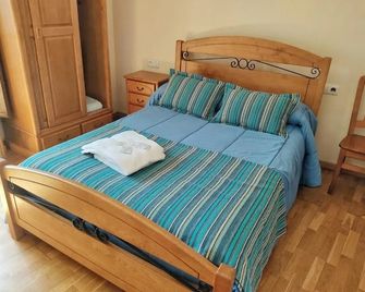 Pension a Fontiña - Cuntis - Habitación