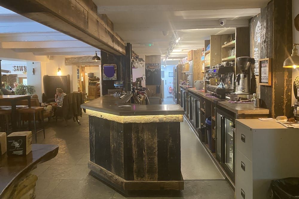 The Sawmills - Ilfracombe - Bar