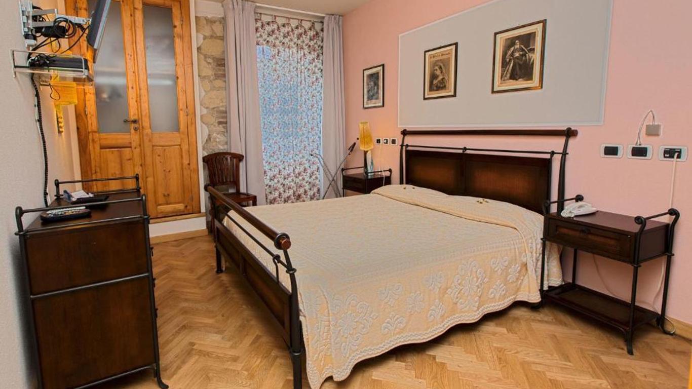 Maison Savoia B&b Apartment