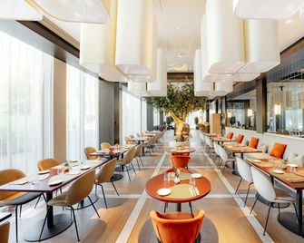 Hilton Garden Inn Vilnius City Centre - Vilnius - Restaurant