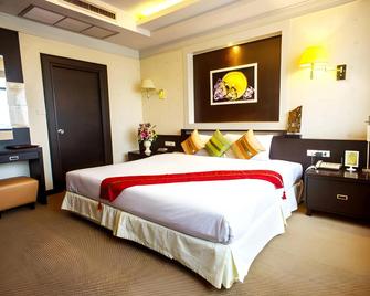 Ayutthaya Grand Hotel - Ayutthaya - Habitación