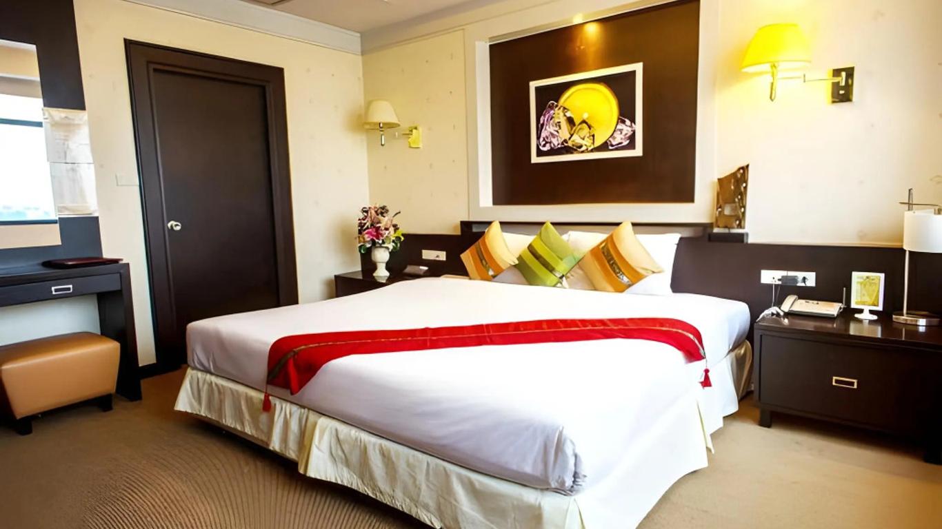 Ayutthaya Grand Hotel