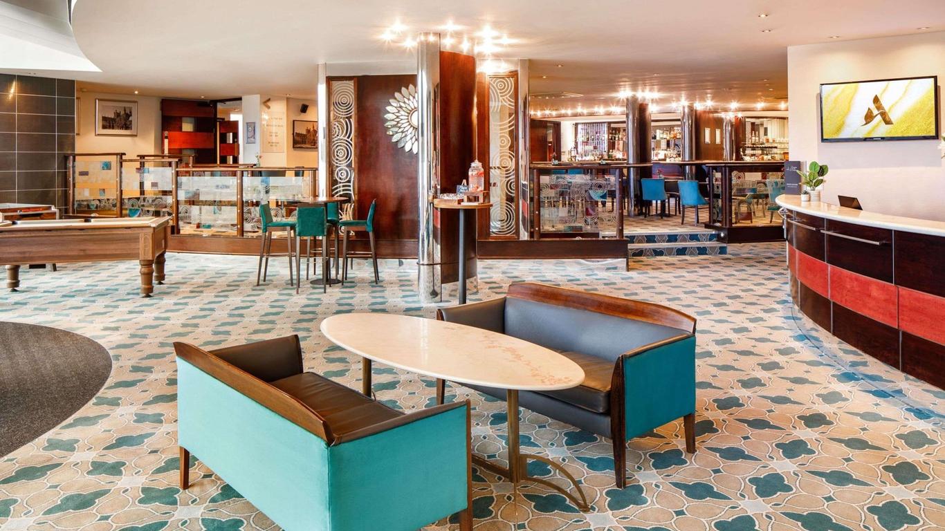 Mercure Chester Abbots Well Hotel