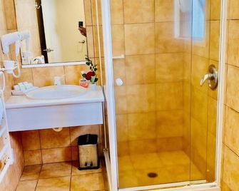 Baden Lodge Motel - Rotorua - Baño