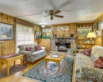 Grizzly Gulch Cabin Historic - Keystone - Living room