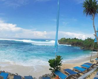 Dream Beach Huts - Nusa Penida - Playa