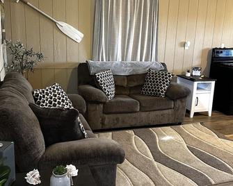 Escape to paradise - Glasgow - Living room