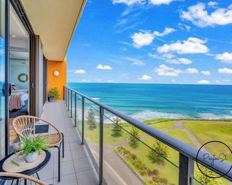 901 - Perfect Penthouse - With Free Parking - Newcastle - Balkon