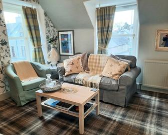 Argyle Guest House - Ballindalloch - Living room