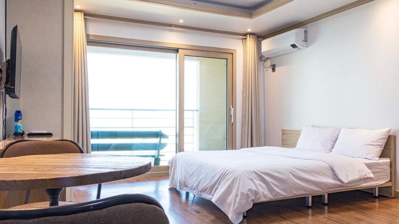 Jeju Story House Pension