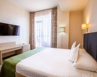 Hotel Bueno - מאמאיה - חדר שינה