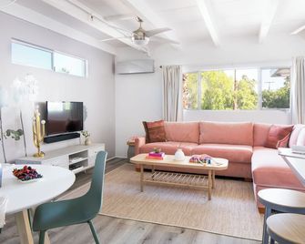 The Wesley by AvantStay - Palm Springs