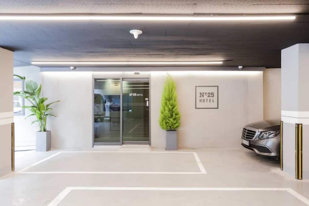 Number25hotel Dongam Station