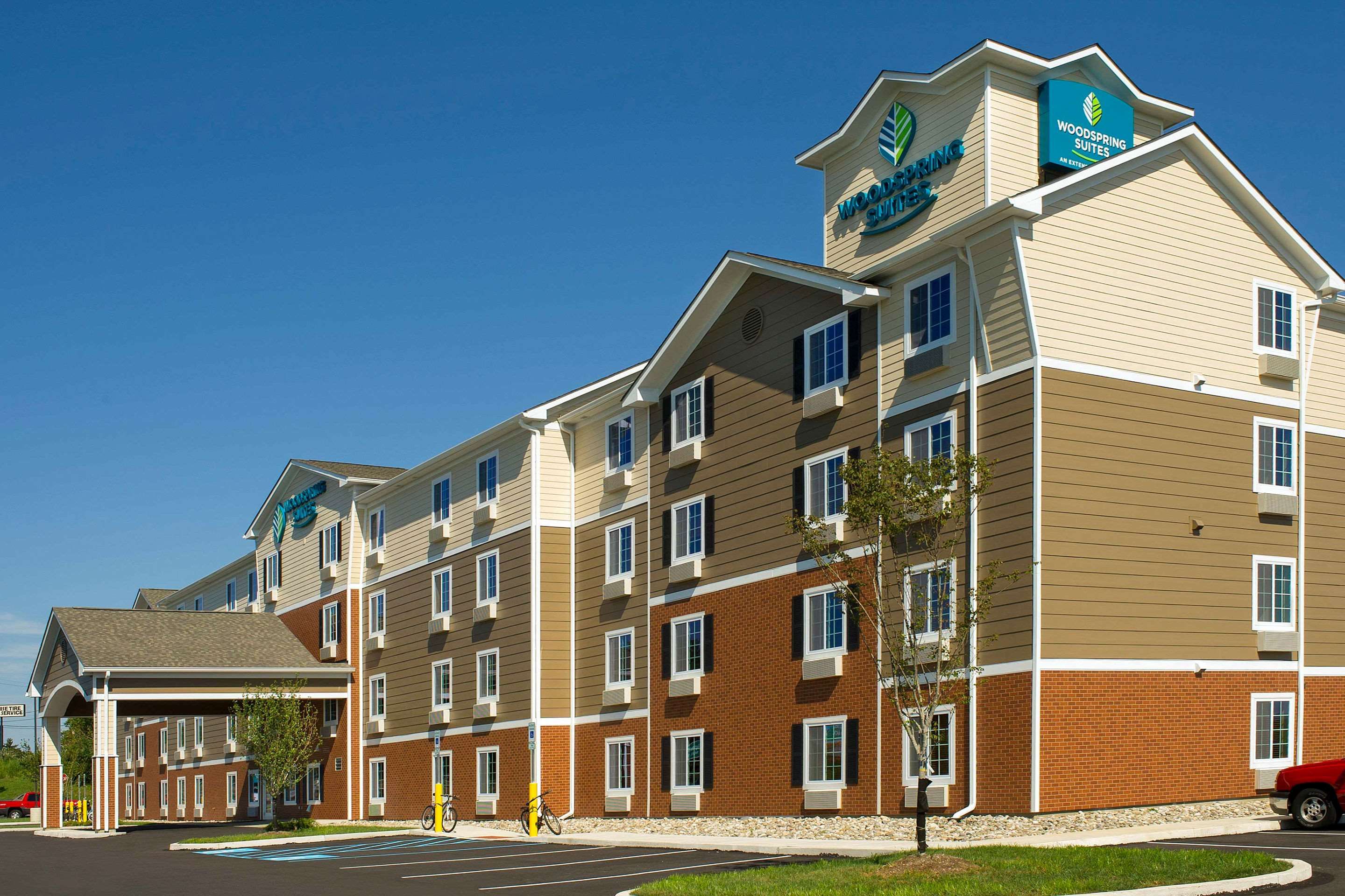 Woodspring Suites Allentown thumbnail 3