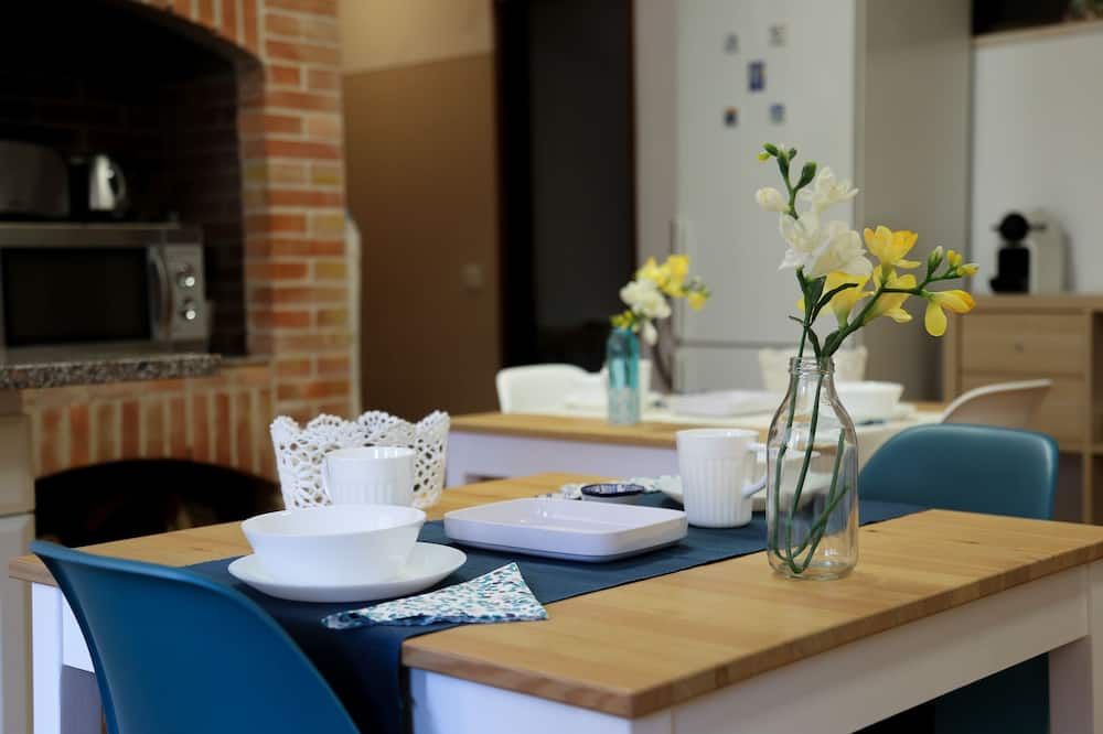 Paradise Suites - Carcavelos - Їдальня