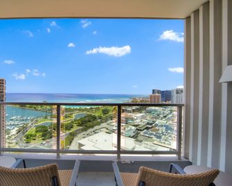 Ala Moana Hotelcondo by Luana Vacation Rental - הונולולו - מרפסת