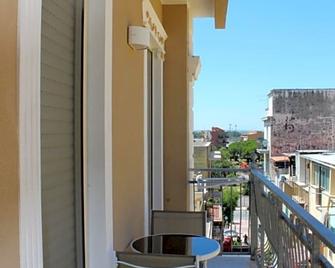 Medusa Residence B&b - Margherita di Savoia - Balcone