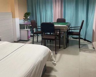 Xinlong Hotel - Changsha - Bedroom