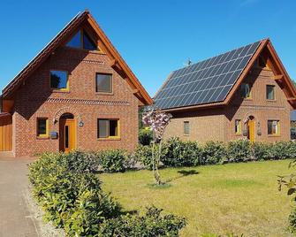 Suite Helwig with terrace 17 u (FR) - Usedom Suites 17, Beach 100 m - Karlshagen - Gebäude