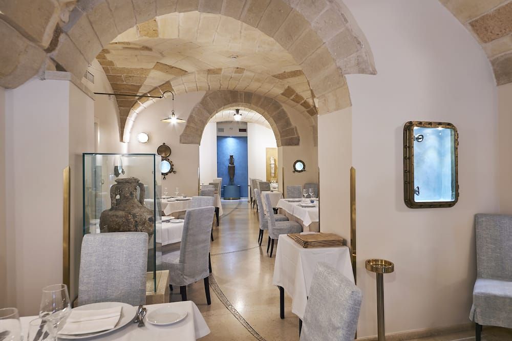 Corte Di Nettuno - Cdshotels - אוטרנטו