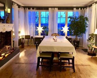 The White House - Reykholt - Dining room