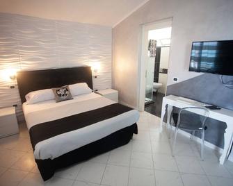 Oldwell Hotel - Tropea - Bedroom