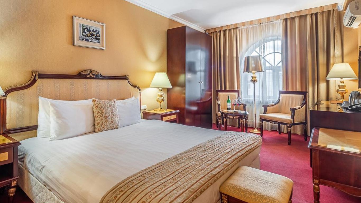 Mandarin Hotel Moscow