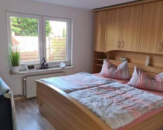 Vacation cottage Reuels - Wischhafen - Chambre
