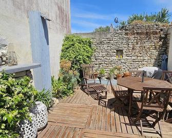 Maison Rétaise près de la Plage - Saint-Clément-des-Baleines - Patio