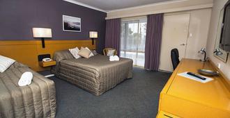 Kalgoorlie Overland Motel - Kalgoorlie - Bedroom
