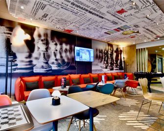Ibis Les Herbiers - Les Herbiers - Lounge