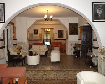 Gran Posada La Mesnada - Olmedo