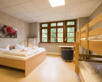 Hôtellerie du Couvent Oberbronn - Oberbronn - Спальня