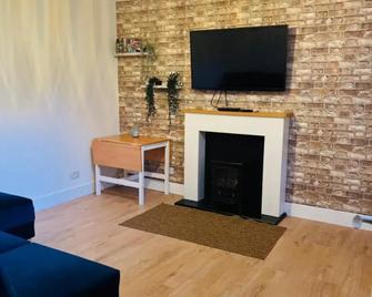 Whiteley's Cottages - Dumbarton - Salon