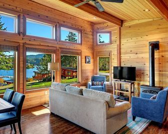Snug Harbor Resort - Friday Harbor - Sala de estar