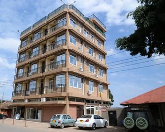 East Point Hotel Moshi - Moshi - Edificio