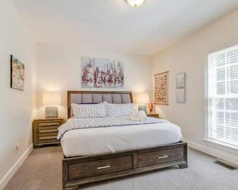 Green Hills Getaway Shopping and Dining District - Nashville - Habitación