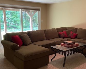 White Mountains Luxuary Townhome - Lincoln - Huiskamer