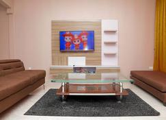 E&T Luxury Apartments - Uyo - Living room