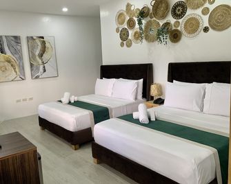 3 Peaks Resort & Boutique Hotel - Lipa City - Slaapkamer