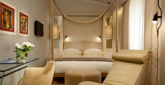 Grand Hotel Minerva - Florence - Bedroom