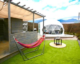 The Villa Glamping Kawaguchiko - Yamanashi - Patio
