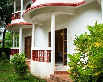 Oasis Beach Resort - Morjim - Edificio