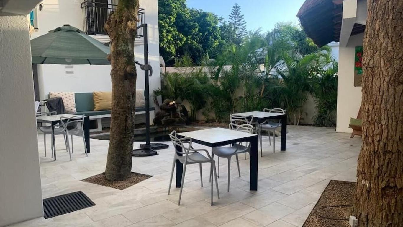 Cosy Guest House Sous le Badamier