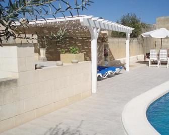 Trullo Alberobello is waiting for you - Victoria - Piscine