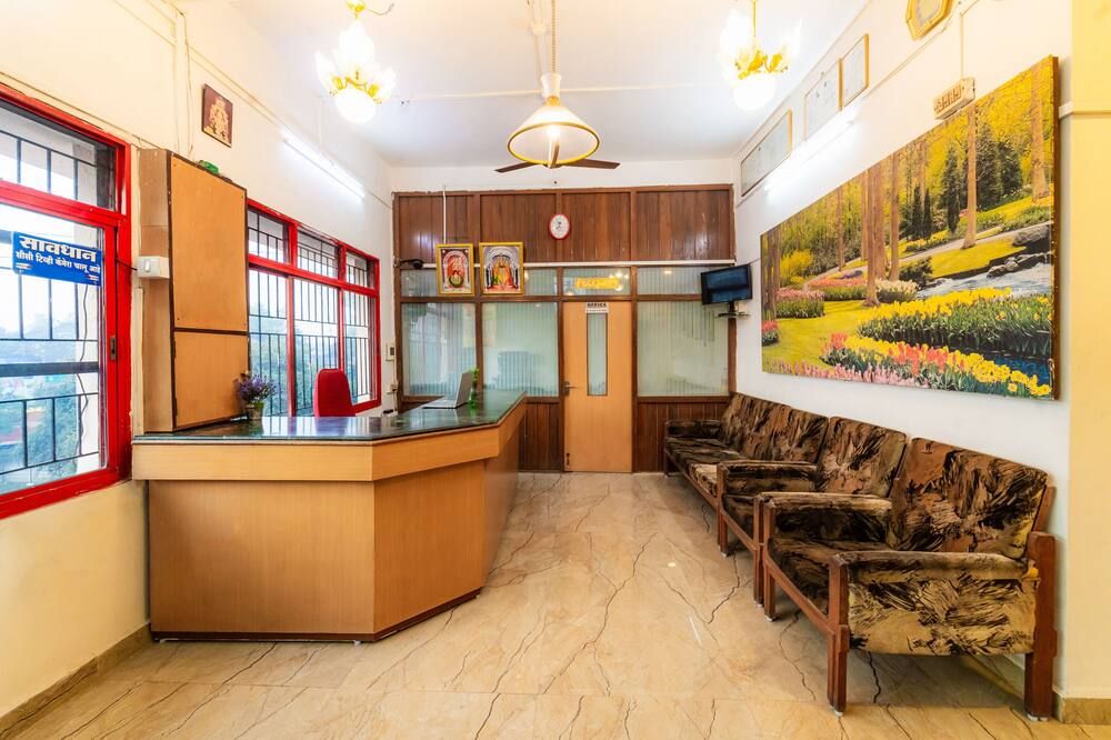 Itsy Hotels Mansi thumbnail 2